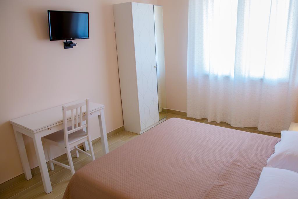 Gleda Rooms In The Square Pompei Phòng bức ảnh